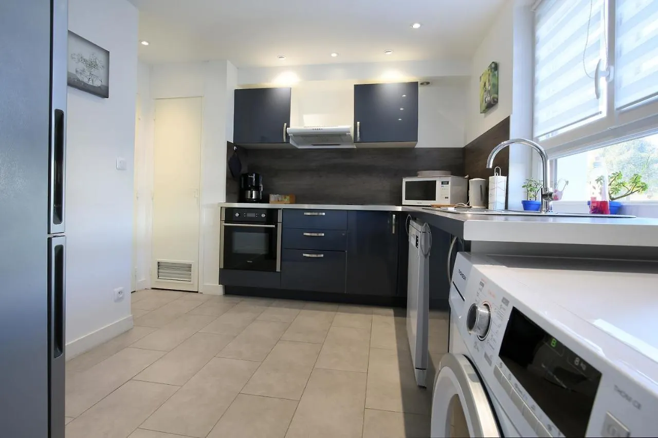 Grand T3 De Standing Au Centre De Blagnac Proche Aeroport, Airbus Et Tramway Apartment