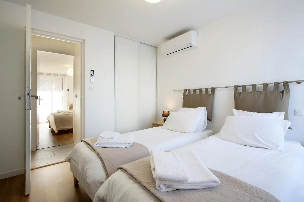 Grand T3 De Standing Au Centre De Blagnac Proche Aeroport, Airbus Et Tramway Apartment